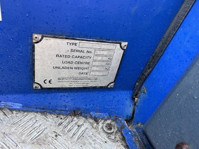 Περονοφόρο επί φορτηγού MOFFET M8-25.4  3X3X3 M8-25.4 MULTIDIRECTIONNEL: φωτογραφία 9