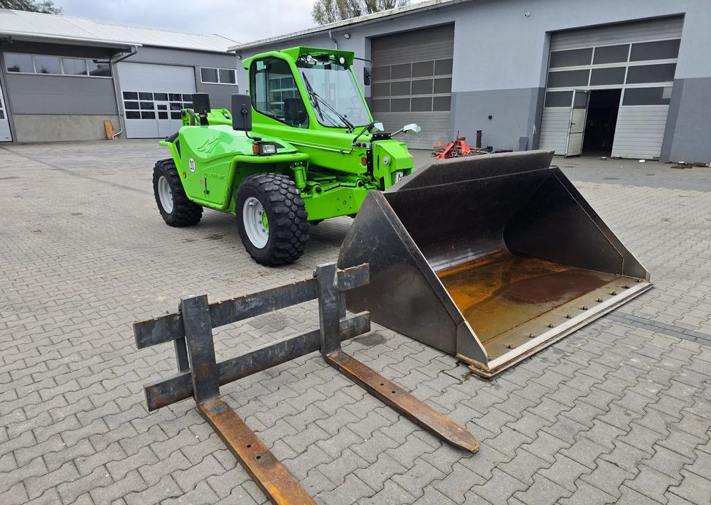Merlo P40.9 Plus - Τηλεσκοπικός φορτωτής: φωτογραφία 2 Merlo P40.9 Plus - Τηλεσκοπικός φορτωτής: φωτογραφία 2