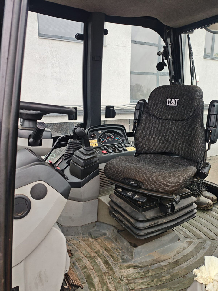 CATERPILLAR 444F - Φορτωτής εκσκαφέας: φωτογραφία 5 CATERPILLAR 444F - Φορτωτής εκσκαφέας: φωτογραφία 5