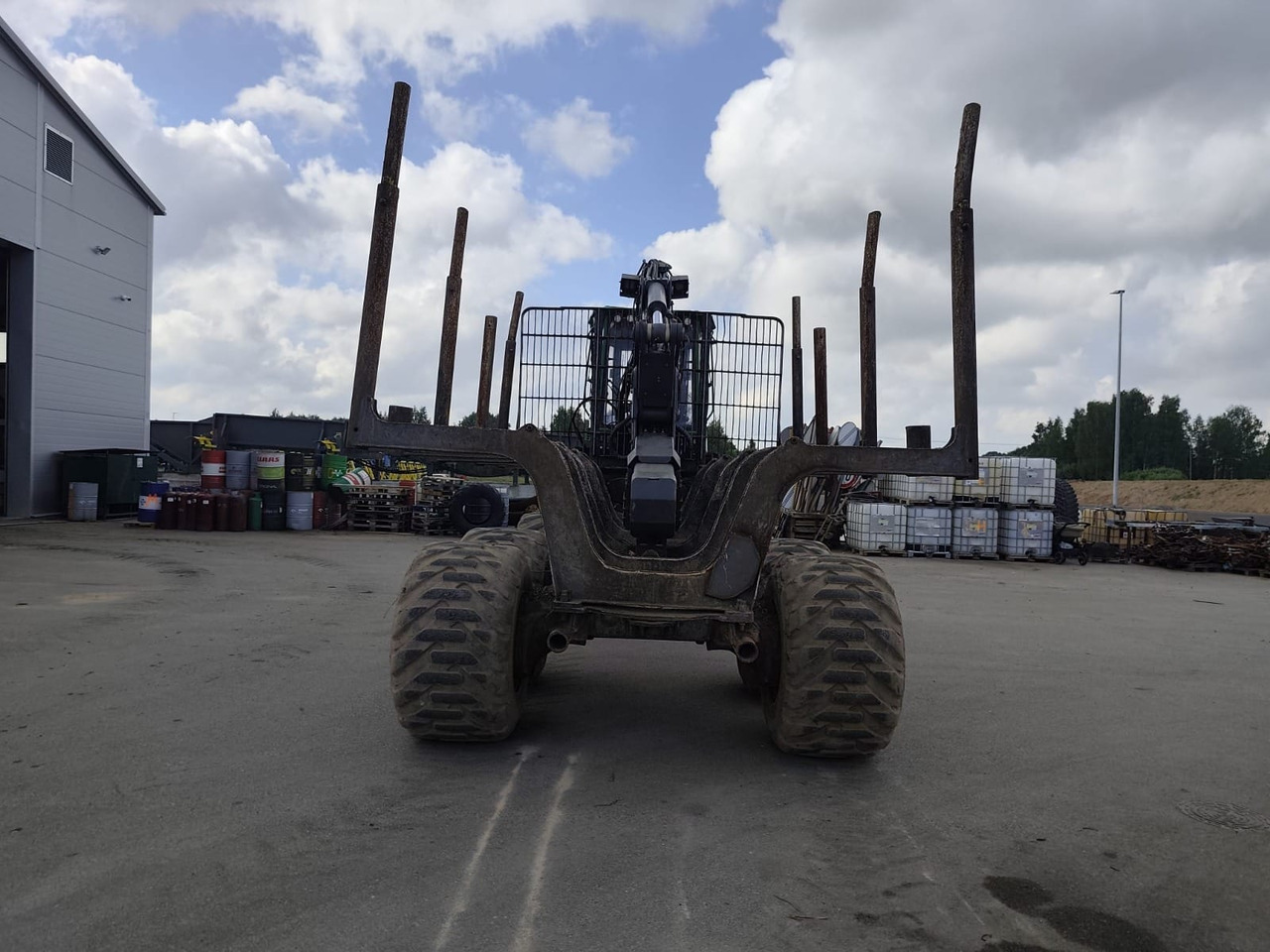 JOHN DEERE 910G - Λαστιχοφόρα προωθητικo - forwarder: φωτογραφία 4 JOHN DEERE 910G - Λαστιχοφόρα προωθητικo - forwarder: φωτογραφία 4