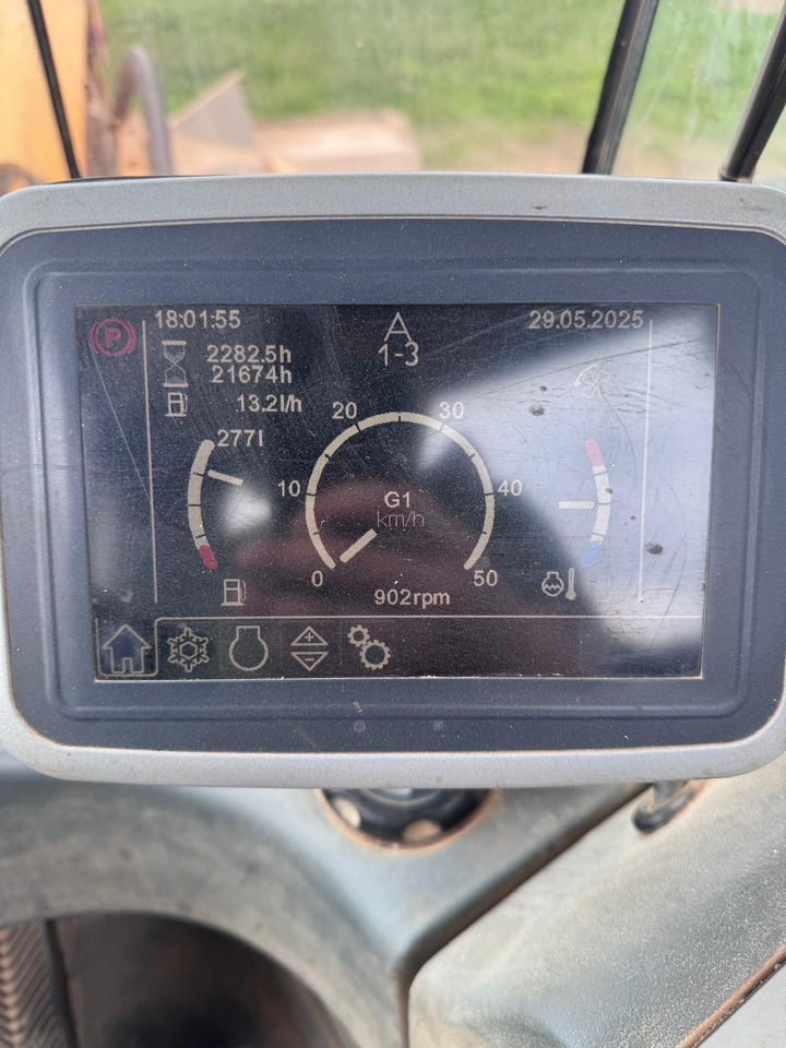 Φορτωτής εκσκαφέας LIEBHERR L566: φωτογραφία 7
