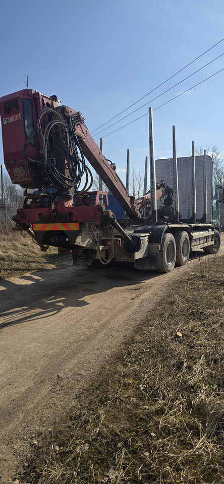 VOLVO FH 460 - Φορτηγό ξυλείας: φωτογραφία 4 VOLVO FH 460 - Φορτηγό ξυλείας: φωτογραφία 4