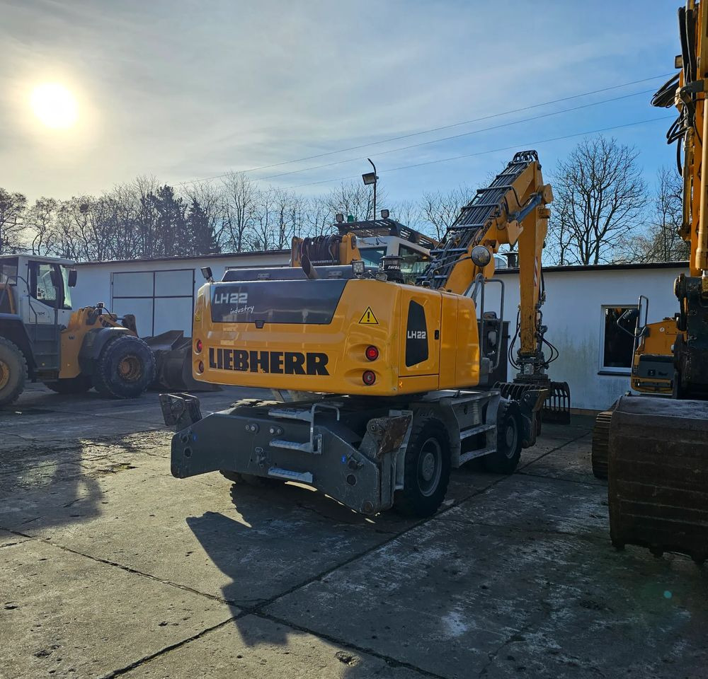 Liebherr LH22 M - Τροχοφόρος εκσκαφέας: φωτογραφία 1 Liebherr LH22 M - Τροχοφόρος εκσκαφέας: φωτογραφία 1