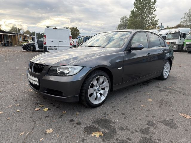 BMW 318 Baureihe 3 Lim. 318i - Λιμουζίνα/ Sedan: φωτογραφία 3 BMW 318 Baureihe 3 Lim. 318i - Λιμουζίνα/ Sedan: φωτογραφία 3