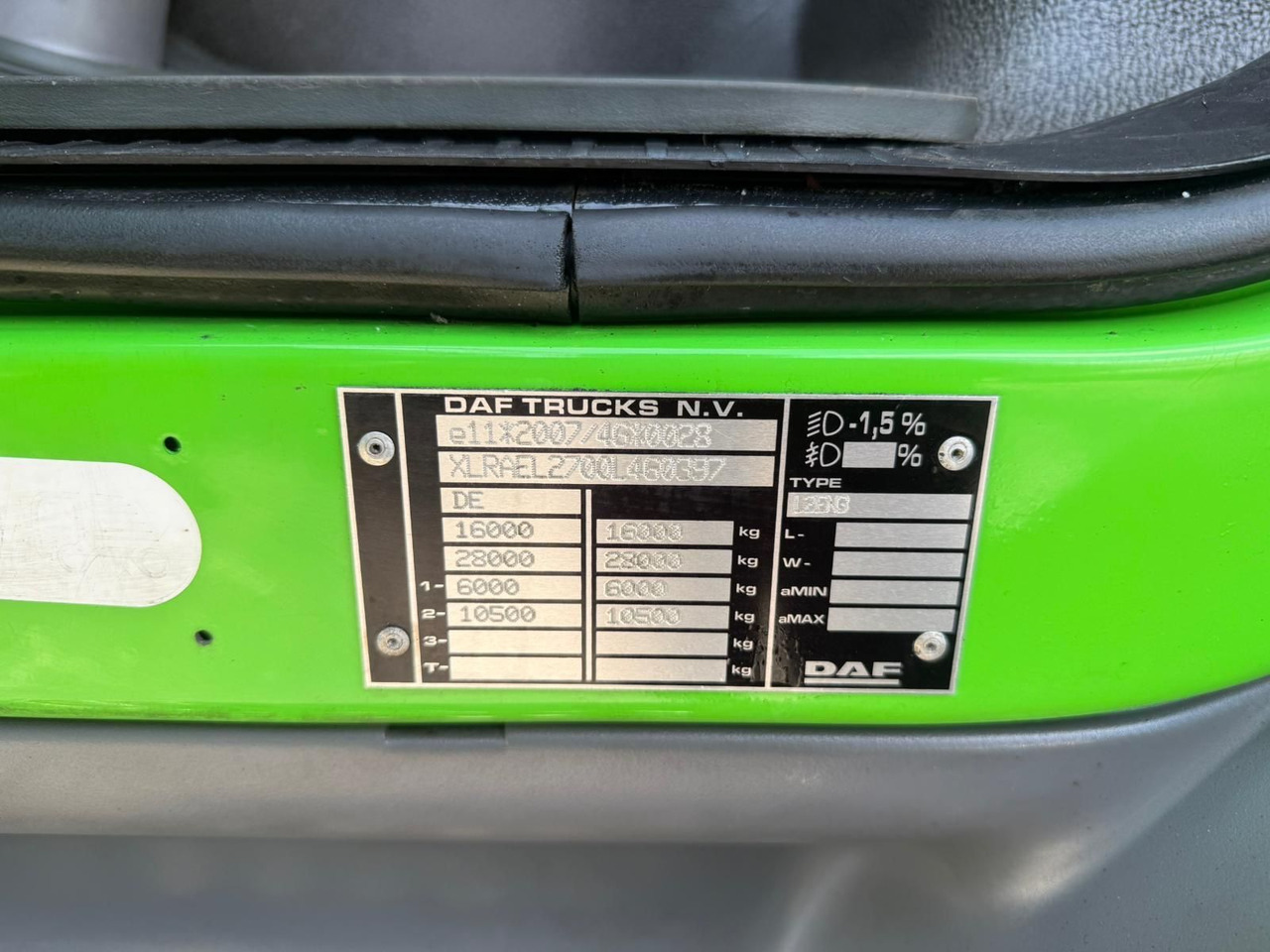 Φορτηγό μουσαμάς DAF LF 290: φωτογραφία 12 Φορτηγό μουσαμάς DAF LF 290: φωτογραφία 12