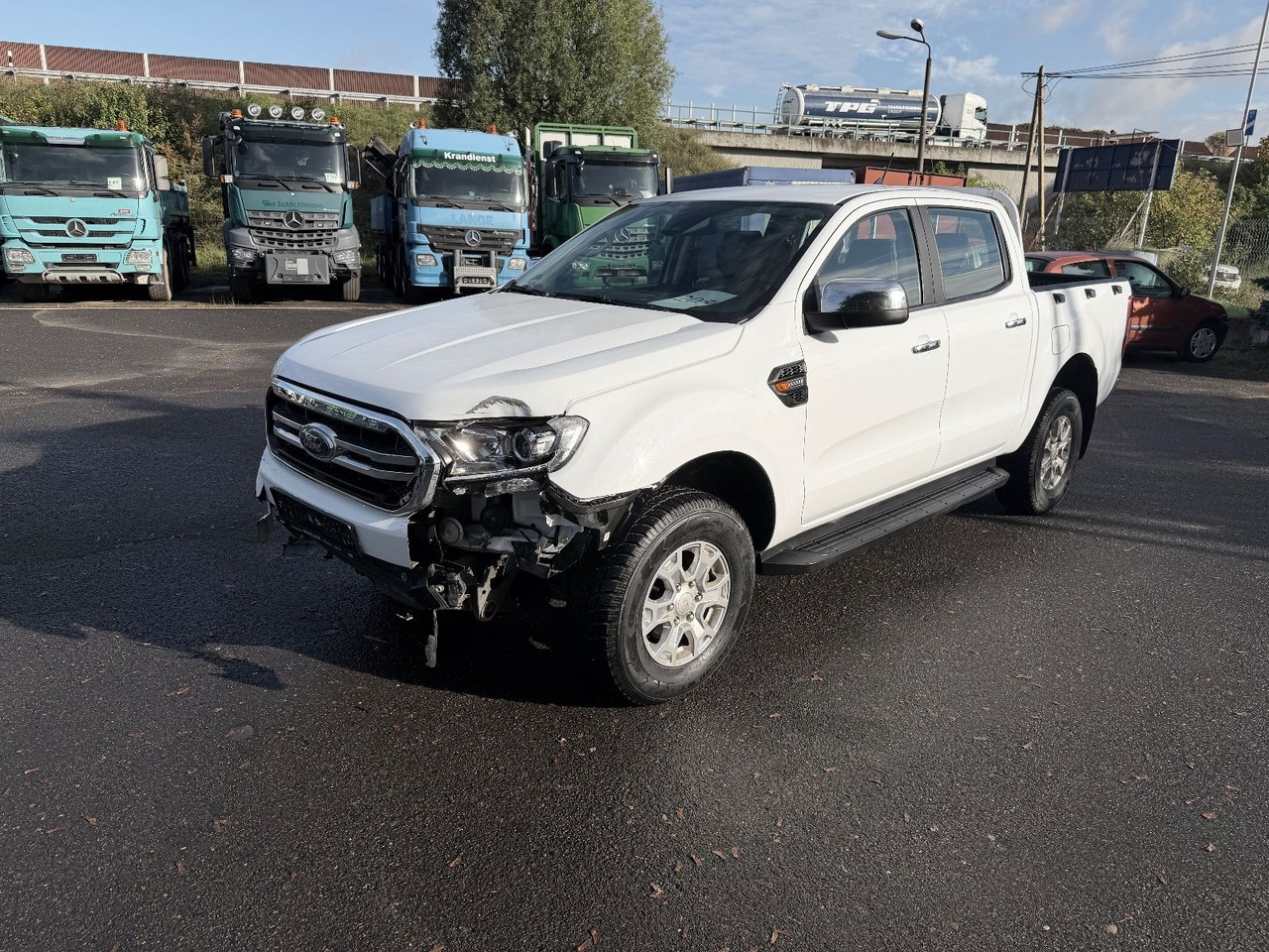 Ford Ranger XLT Doppelkabine 4x4 - SUV: φωτογραφία 3 Ford Ranger XLT Doppelkabine 4x4 - SUV: φωτογραφία 3