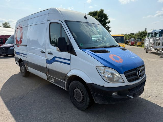 Mercedes-Benz Sprinter II Kasten 313 CDI MOTORSCHADEN !!! - Βαν: φωτογραφία 2 Mercedes-Benz Sprinter II Kasten 313 CDI MOTORSCHADEN !!! - Βαν: φωτογραφία 2