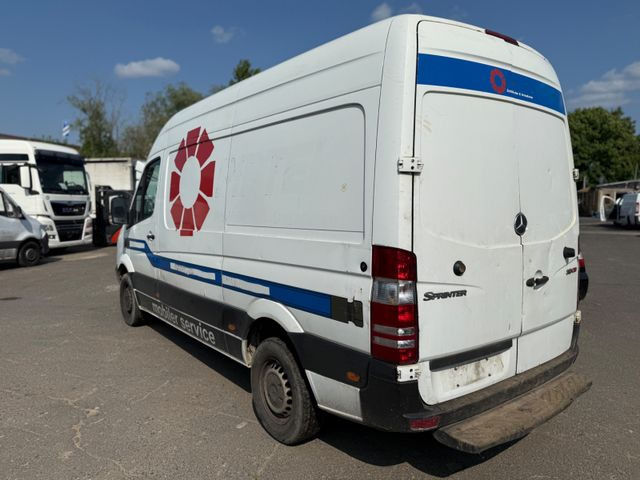 Mercedes-Benz Sprinter II Kasten 313 CDI MOTORSCHADEN !!! - Βαν: φωτογραφία 5 Mercedes-Benz Sprinter II Kasten 313 CDI MOTORSCHADEN !!! - Βαν: φωτογραφία 5