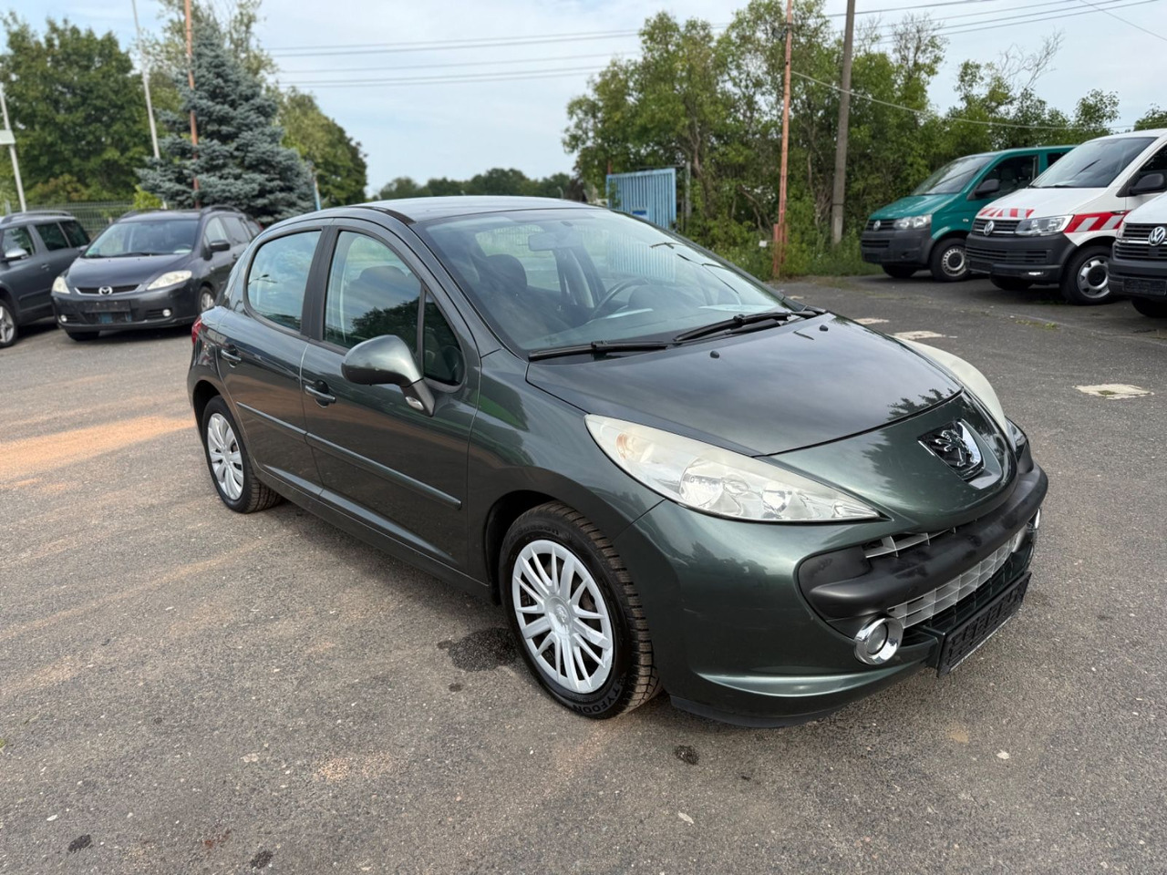 Peugeot 207 Sport Automatik - Λιμουζίνα/ Sedan: φωτογραφία 2 Peugeot 207 Sport Automatik - Λιμουζίνα/ Sedan: φωτογραφία 2