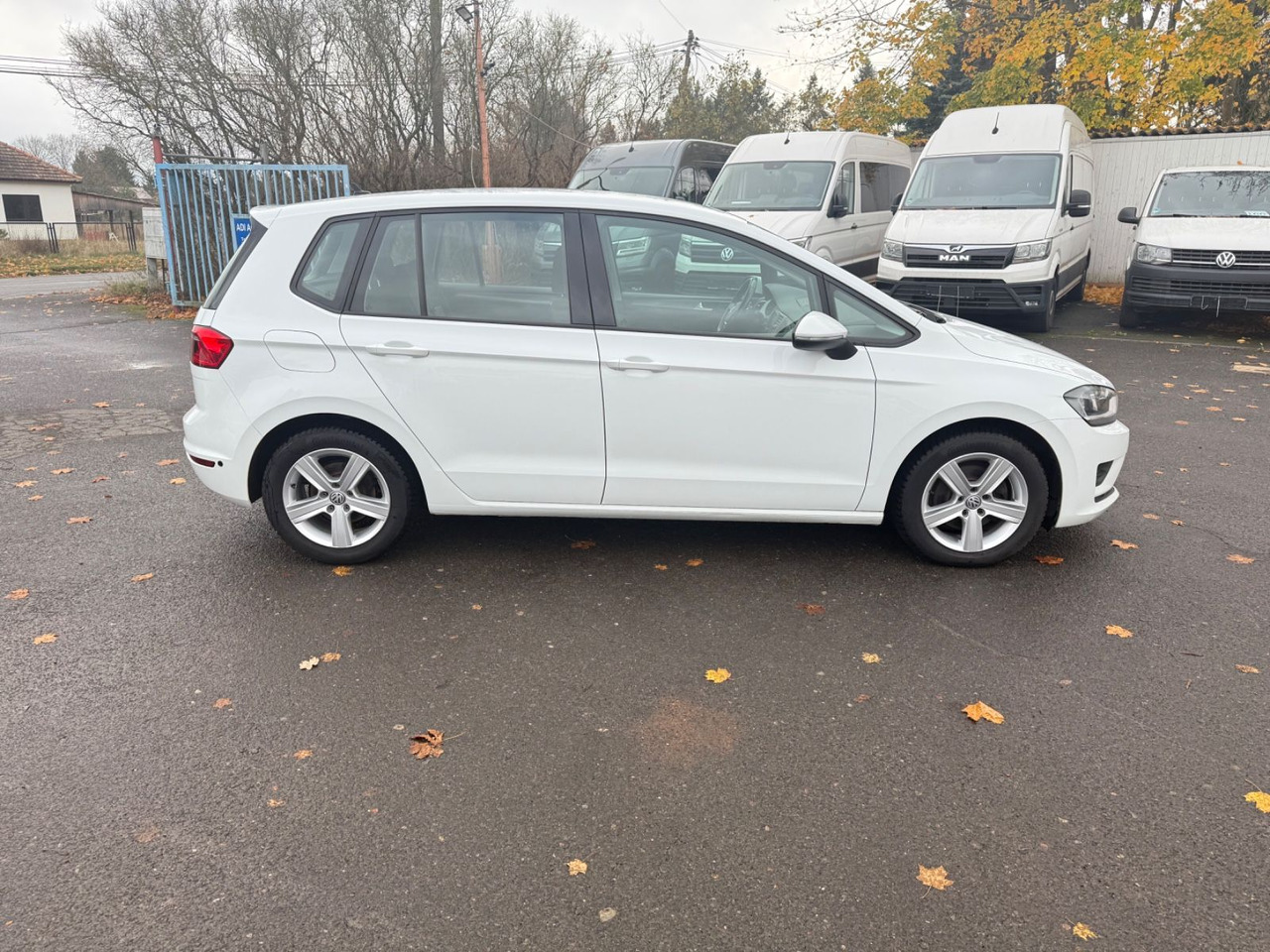 Volkswagen Golf Sportsvan VII Trendline - Λιμουζίνα/ Sedan: φωτογραφία 5 Volkswagen Golf Sportsvan VII Trendline - Λιμουζίνα/ Sedan: φωτογραφία 5