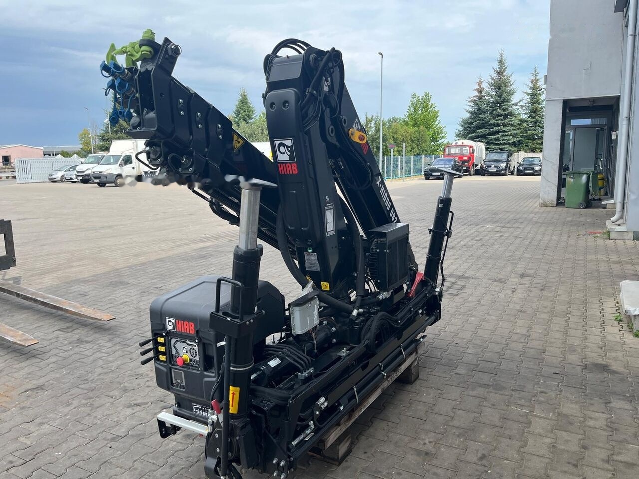 HIAB 082 B-3 HiDuo - Γερανός παπαγάλος: φωτογραφία 4 HIAB 082 B-3 HiDuo - Γερανός παπαγάλος: φωτογραφία 4