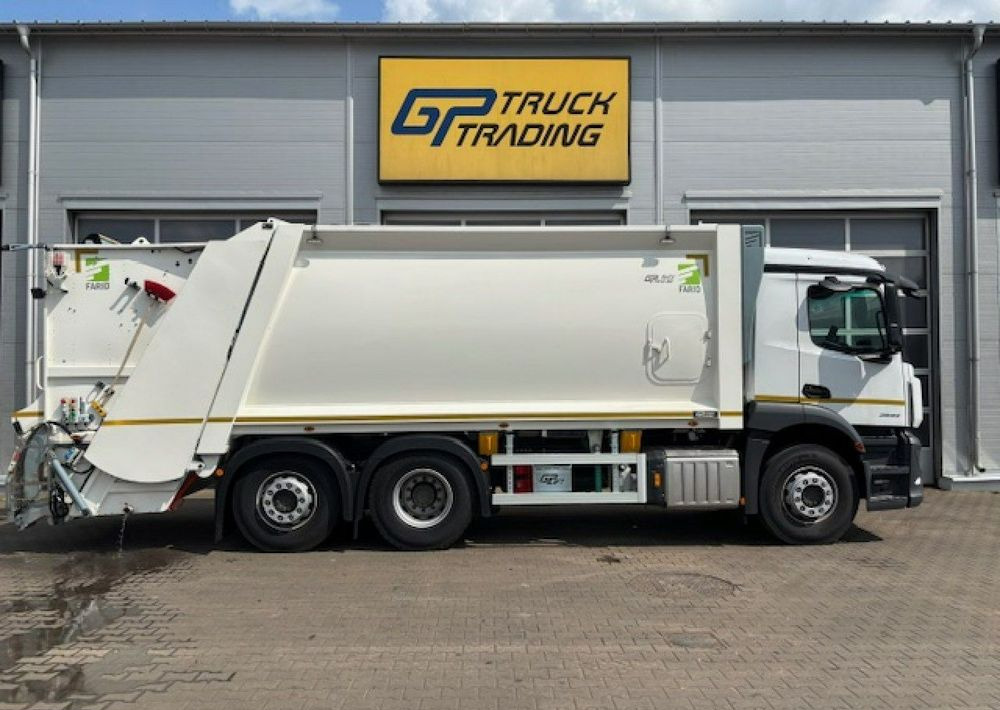 Mercedes-Benz Actros - Απορριμματοφόρο: φωτογραφία 4 Mercedes-Benz Actros - Απορριμματοφόρο: φωτογραφία 4