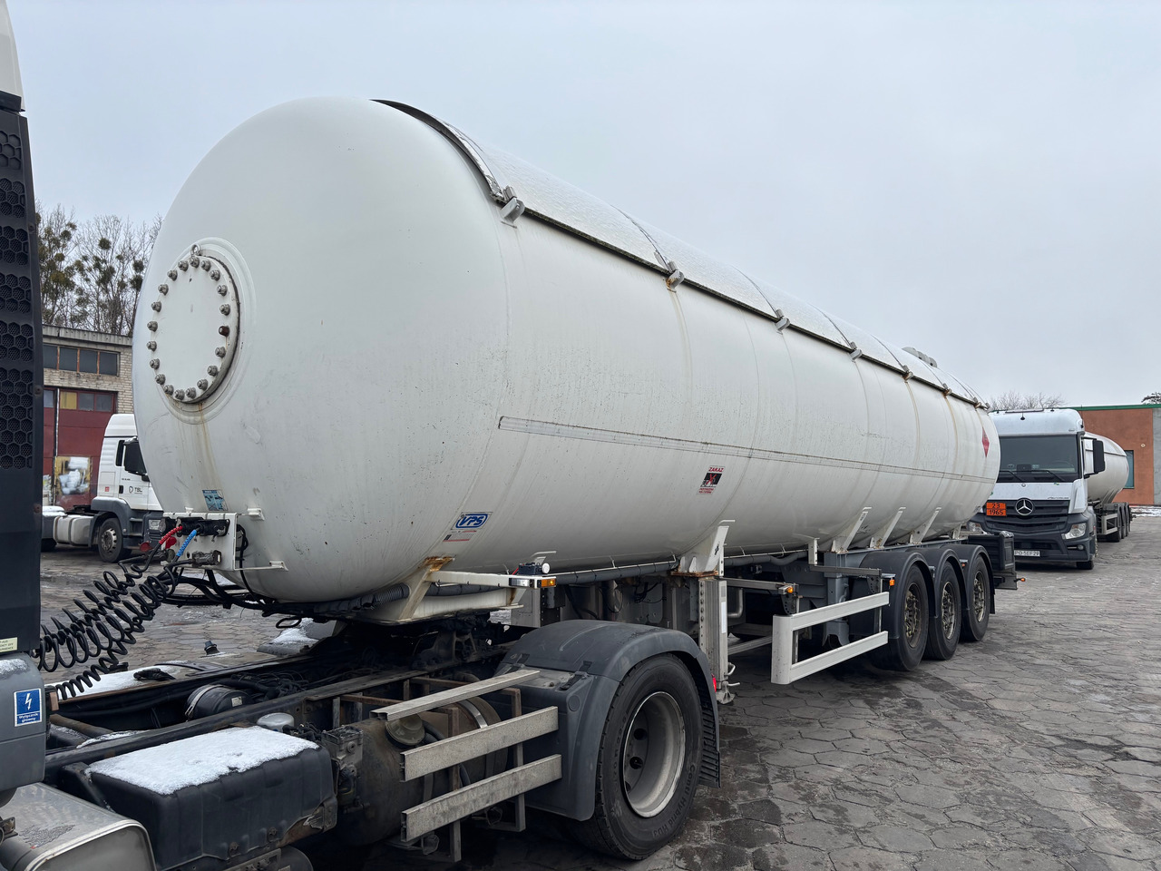 Επικαθήμενο βυτίο για τη μεταφορά LPG VPS CN48: φωτογραφία 1