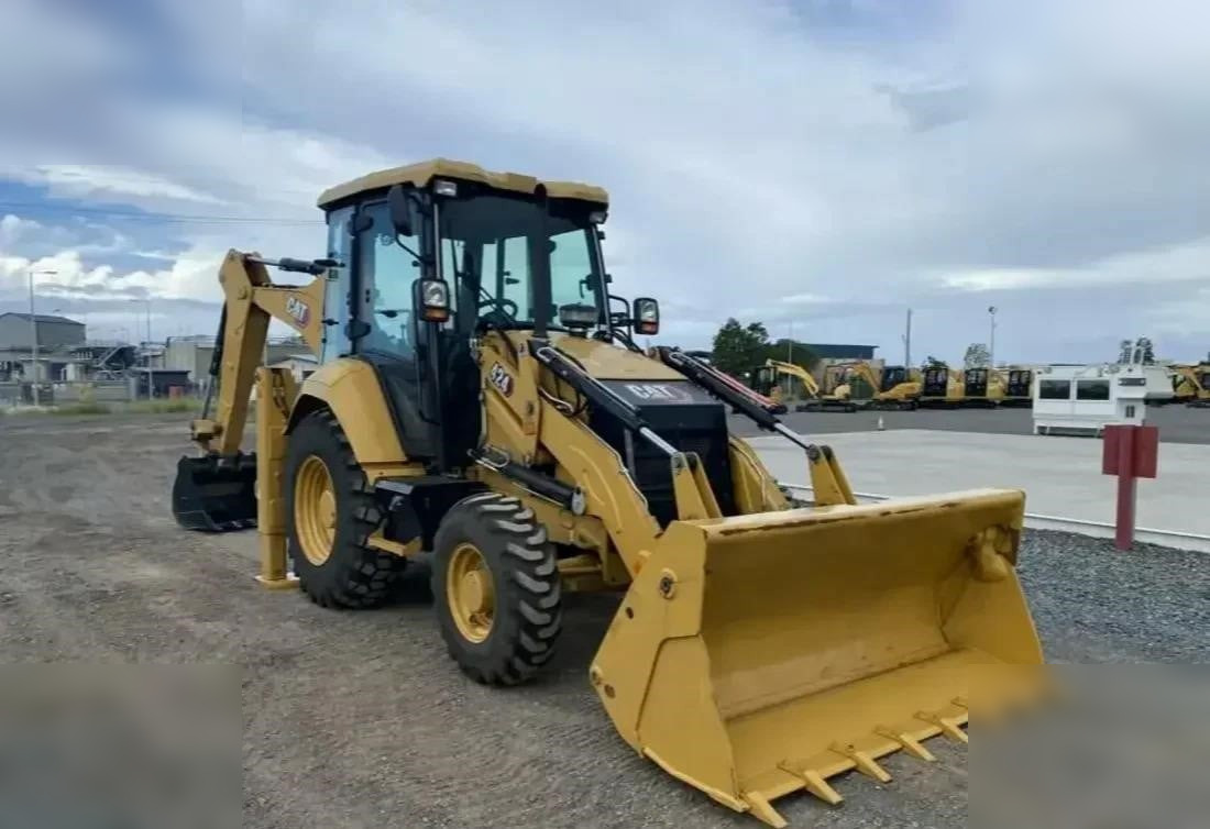 CATERPILLAR 424 - Φορτωτής εκσκαφέας: φωτογραφία 2 CATERPILLAR 424 - Φορτωτής εκσκαφέας: φωτογραφία 2
