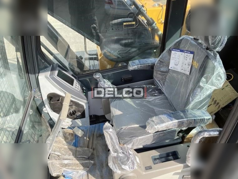 HYUNDAI ROBEX 215L SMART PLUS - Ερπυστριοφόρος εκσκαφέας: φωτογραφία 5 HYUNDAI ROBEX 215L SMART PLUS - Ερπυστριοφόρος εκσκαφέας: φωτογραφία 5