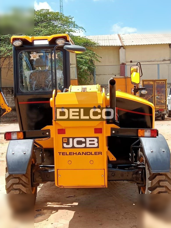 Νέα Τηλεσκοπικός φορτωτής JCB 530-70: φωτογραφία 9