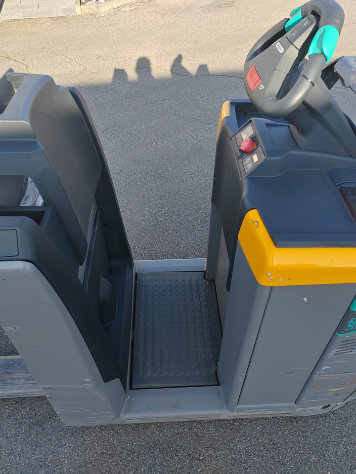 Jungheinrich ECE 225 Li-Ion/ 2.4m/ 2020yy/ 3057mh - Μηχάνημα συλλογής παραγγελιών: φωτογραφία 4 Jungheinrich ECE 225 Li-Ion/ 2.4m/ 2020yy/ 3057mh - Μηχάνημα συλλογής παραγγελιών: φωτογραφία 4