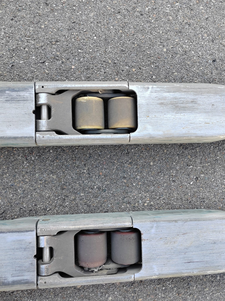 Μηχάνημα συλλογής παραγγελιών Jungheinrich ECE 225 Li-Ion/ 2.4m/ 2020yy/ 3057mh: φωτογραφία 8