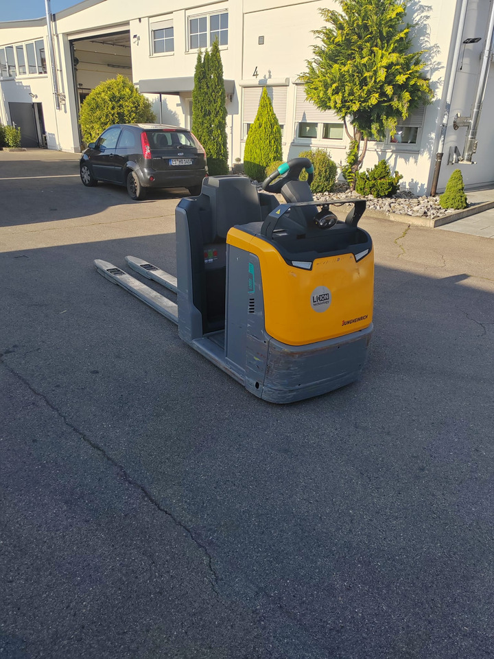 Μηχάνημα συλλογής παραγγελιών Jungheinrich ECE 225 Li-Ion/ 2.4m/ 2020yy/ 3057mh: φωτογραφία 6