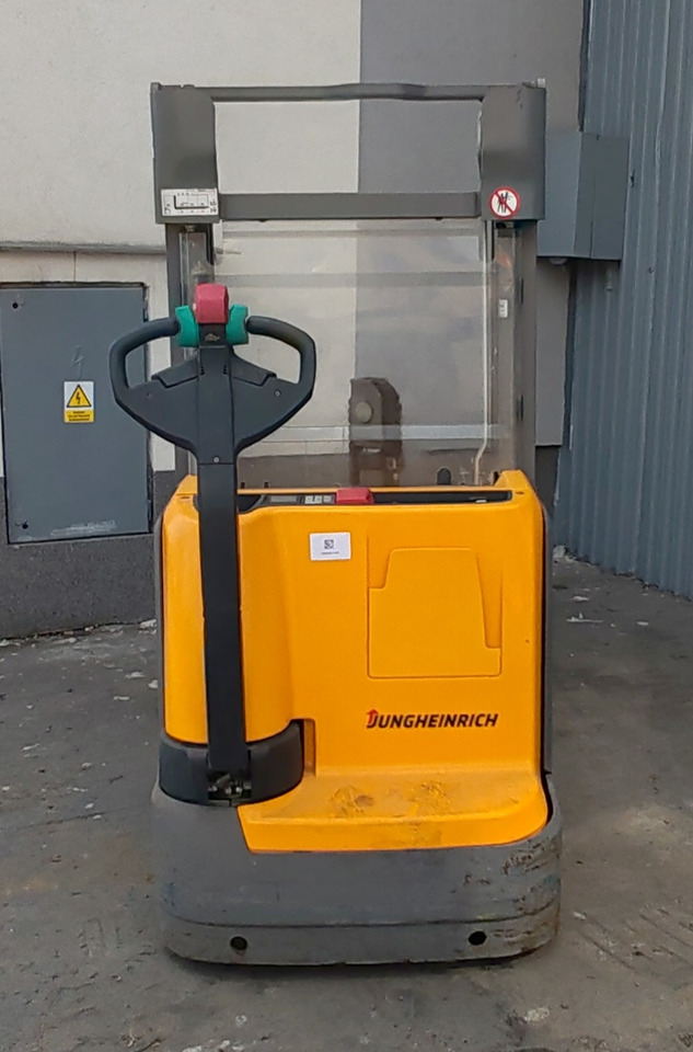 Jungheinrich EJC 112 2.5m/ flee lift/ 2105mh/ 2017y - Μηχάνημα στοίβαξης: φωτογραφία 2 Jungheinrich EJC 112 2.5m/ flee lift/ 2105mh/ 2017y - Μηχάνημα στοίβαξης: φωτογραφία 2