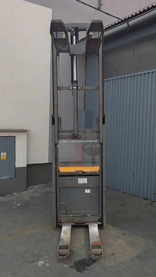 Jungheinrich EJC 112 2.5m/ flee lift/ 2105mh/ 2017y - Μηχάνημα στοίβαξης: φωτογραφία 5 Jungheinrich EJC 112 2.5m/ flee lift/ 2105mh/ 2017y - Μηχάνημα στοίβαξης: φωτογραφία 5