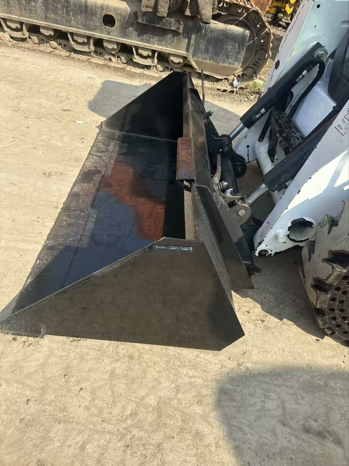 Bobcat S550 - Φορτωτής πλάγιας ολίσθησης: φωτογραφία 3 Bobcat S550 - Φορτωτής πλάγιας ολίσθησης: φωτογραφία 3