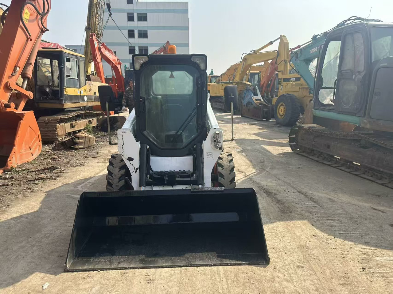 Bobcat S550 - Φορτωτής πλάγιας ολίσθησης: φωτογραφία 4 Bobcat S550 - Φορτωτής πλάγιας ολίσθησης: φωτογραφία 4