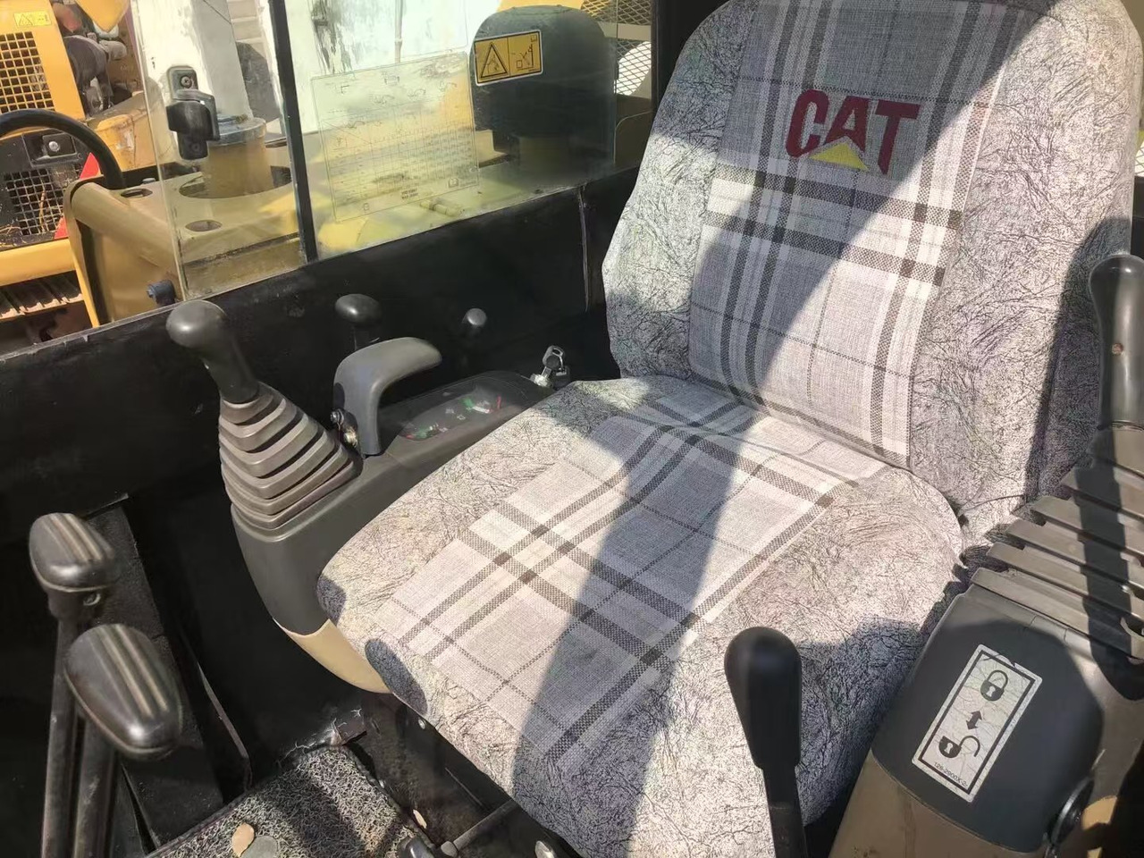 CAT 306D - Ερπυστριοφόρος εκσκαφέας: φωτογραφία 3 CAT 306D - Ερπυστριοφόρος εκσκαφέας: φωτογραφία 3