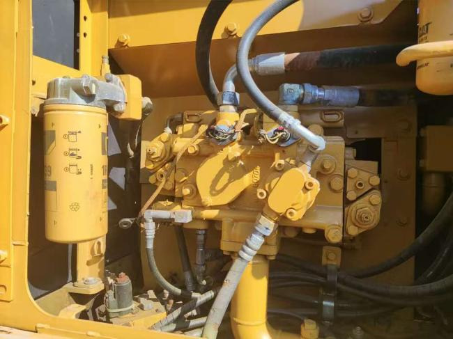 CAT 315D - Ερπυστριοφόρος εκσκαφέας: φωτογραφία 4 CAT 315D - Ερπυστριοφόρος εκσκαφέας: φωτογραφία 4