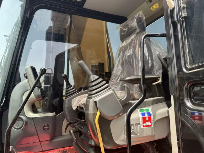 CAT 329D - Ερπυστριοφόρος εκσκαφέας: φωτογραφία 2 CAT 329D - Ερπυστριοφόρος εκσκαφέας: φωτογραφία 2