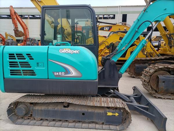 Kobelco SK60 - Μίνι εκσκαφέας: φωτογραφία 5 Kobelco SK60 - Μίνι εκσκαφέας: φωτογραφία 5