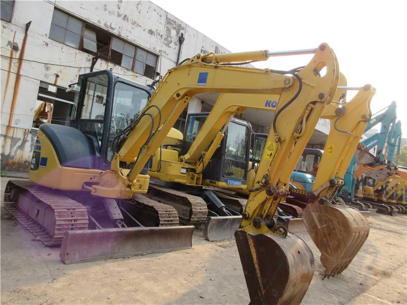 Komatsu PC40 - Μίνι εκσκαφέας: φωτογραφία 1 Komatsu PC40 - Μίνι εκσκαφέας: φωτογραφία 1