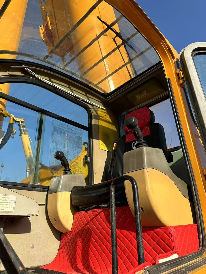 XCMG - Γερανός: φωτογραφία 3 XCMG - Γερανός: φωτογραφία 3