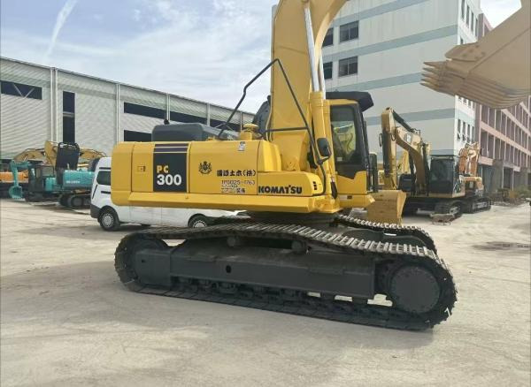 Komatsu pc300 - Ερπυστριοφόρος εκσκαφέας: φωτογραφία 4 Komatsu pc300 - Ερπυστριοφόρος εκσκαφέας: φωτογραφία 4