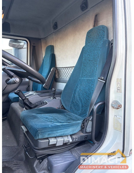 DAF FA LF45.150 4 paards, laadlift. Horsetruck NL truck - Φορτηγό μεταφοράς αλόγων: φωτογραφία 3 DAF FA LF45.150 4 paards, laadlift. Horsetruck NL truck - Φορτηγό μεταφοράς αλόγων: φωτογραφία 3