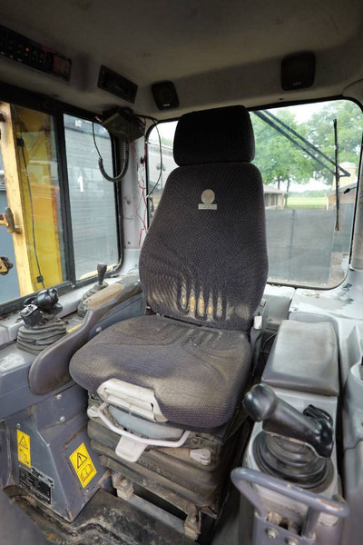 Komatsu D 65 PX-15 E0 ripper - manual engine - 388cm wide - Μπουλντόζα: φωτογραφία 3 Komatsu D 65 PX-15 E0 ripper - manual engine - 388cm wide - Μπουλντόζα: φωτογραφία 3