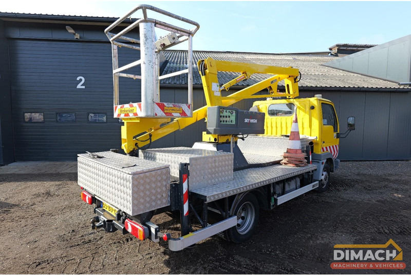 Nissan Cabstar E Sky high autohoogwerker 12meter elektrisch bedienbaar. manbak capaciteit 215kilo - Ελαφρύ επαγγελματικό: φωτογραφία 2 Nissan Cabstar E Sky high autohoogwerker 12meter elektrisch bedienbaar. manbak capaciteit 215kilo - Ελαφρύ επαγγελματικό: φωτογραφία 2