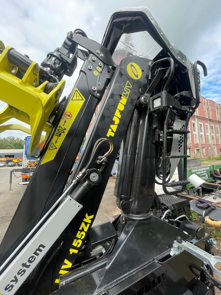 TAJFUN L155ZK 11 L155ZK 11 Forestry crane / L155ZK 11 Forstkran / L155ZK 11 grue forestière / L155ZK 11 grúa forestal - Γερανός παπαγάλος για Δασικά μηχανήματα: φωτογραφία 3 TAJFUN L155ZK 11 L155ZK 11 Forestry crane / L155ZK 11 Forstkran / L155ZK 11 grue forestière / L155ZK 11 grúa forestal - Γερανός παπαγάλος για Δασικά μηχανήματα: φωτογραφία 3