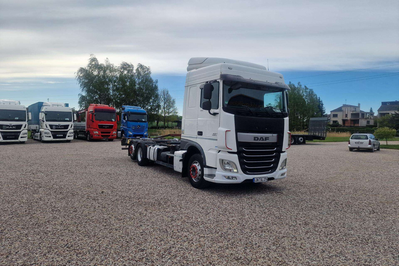 DAF XF 460 - Φορτηγό μεταφοράς εμπορευματοκιβωτίων/ Κινητό αμάξωμα: φωτογραφία 1 DAF XF 460 - Φορτηγό μεταφοράς εμπορευματοκιβωτίων/ Κινητό αμάξωμα: φωτογραφία 1