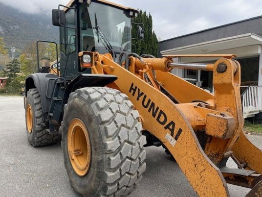 Hyundai HL760 XTD 9 - Ελαστιχοφόρος φορτωτής: φωτογραφία 2 Hyundai HL760 XTD 9 - Ελαστιχοφόρος φορτωτής: φωτογραφία 2