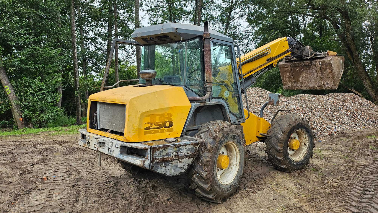 Ładowarka teleskopowa MATBRO TR250-110 Powershift jcb - Τηλεσκοπικός φορτωτής: φωτογραφία 2 Ładowarka teleskopowa MATBRO TR250-110 Powershift jcb - Τηλεσκοπικός φορτωτής: φωτογραφία 2