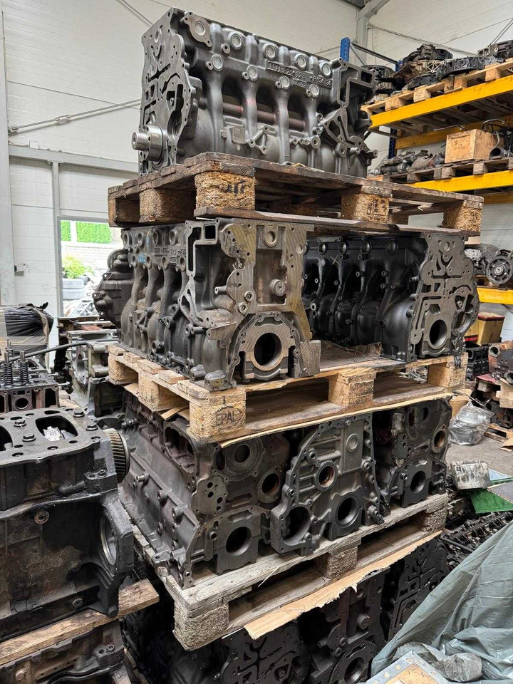 Blok do Mercedes om 934 e6 mp4 Antos Class Setra - Κινητήρας: φωτογραφία 1 Blok do Mercedes om 934 e6 mp4 Antos Class Setra - Κινητήρας: φωτογραφία 1