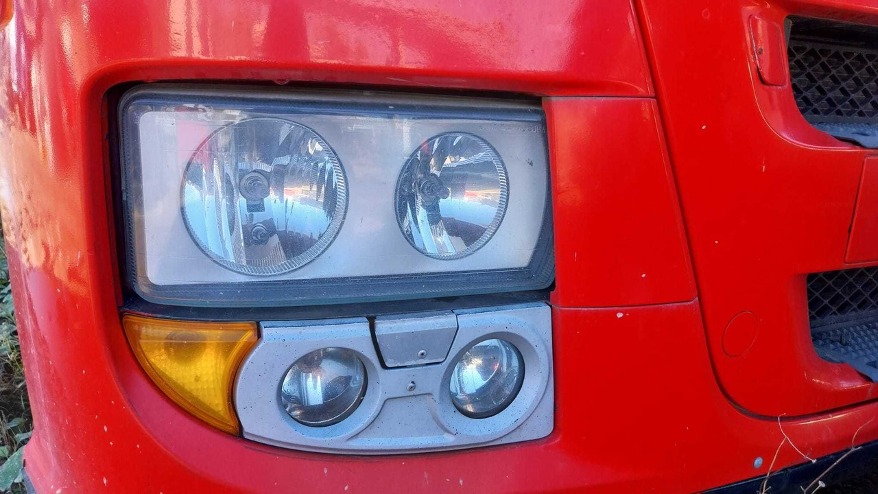 Lampa przednia prawa do Iveco Stralis 500 - Προβολέας για Φορτηγό: φωτογραφία 1 Lampa przednia prawa do Iveco Stralis 500 - Προβολέας για Φορτηγό: φωτογραφία 1