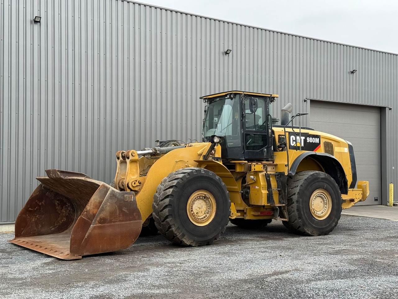 CAT 980 M - Ελαστιχοφόρος φορτωτής: φωτογραφία 2 CAT 980 M - Ελαστιχοφόρος φορτωτής: φωτογραφία 2