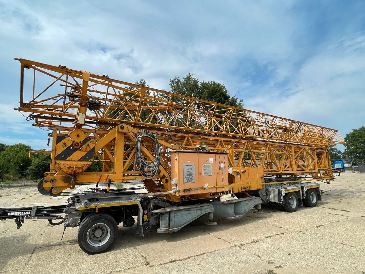 Liebherr 56K - Πυργογερανός: φωτογραφία 3 Liebherr 56K - Πυργογερανός: φωτογραφία 3