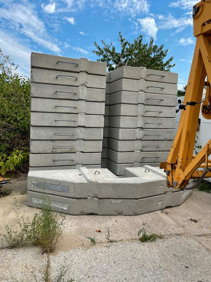 Liebherr 56K - Πυργογερανός: φωτογραφία 4 Liebherr 56K - Πυργογερανός: φωτογραφία 4