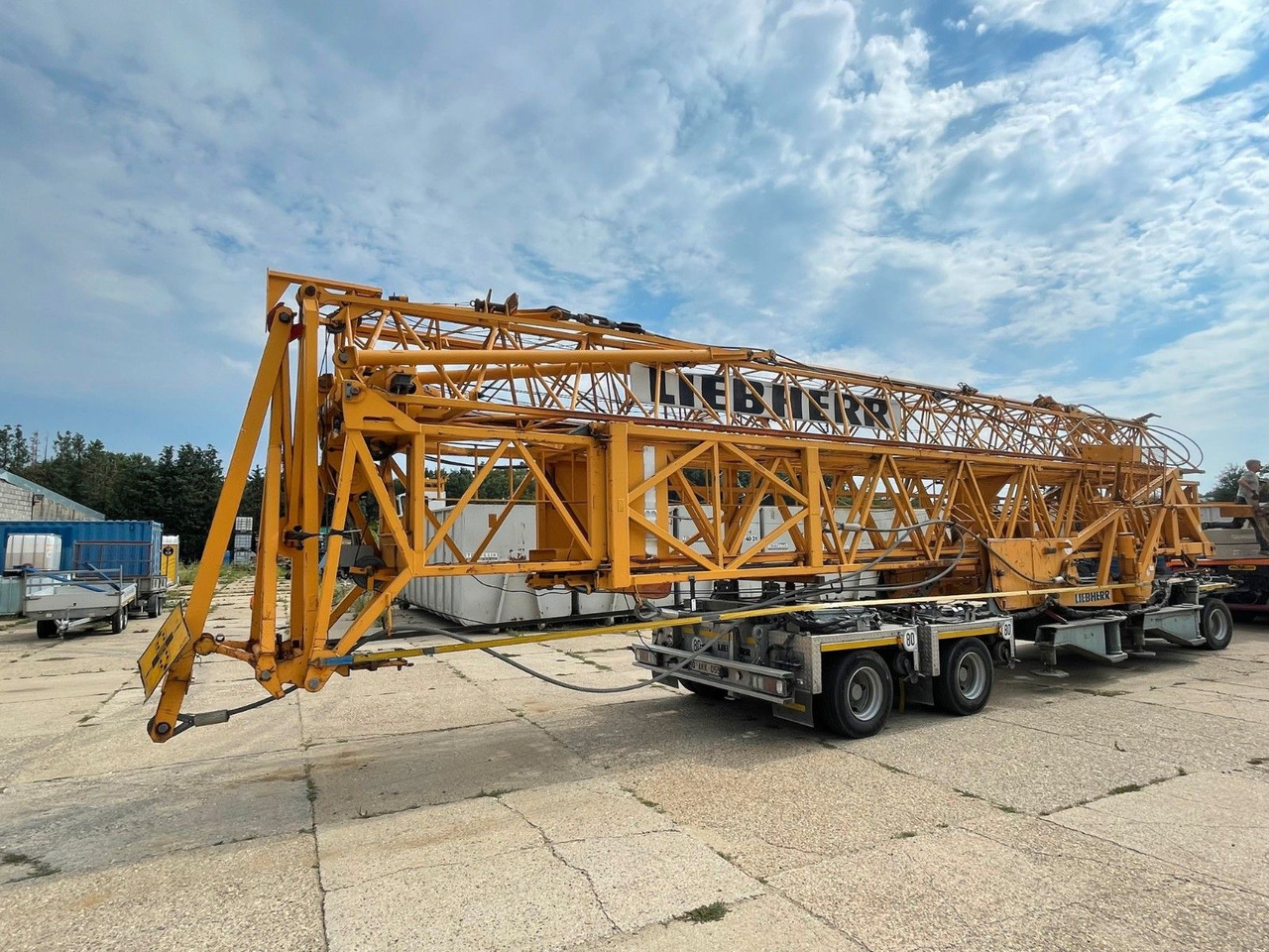 Liebherr 56K - Πυργογερανός: φωτογραφία 2 Liebherr 56K - Πυργογερανός: φωτογραφία 2