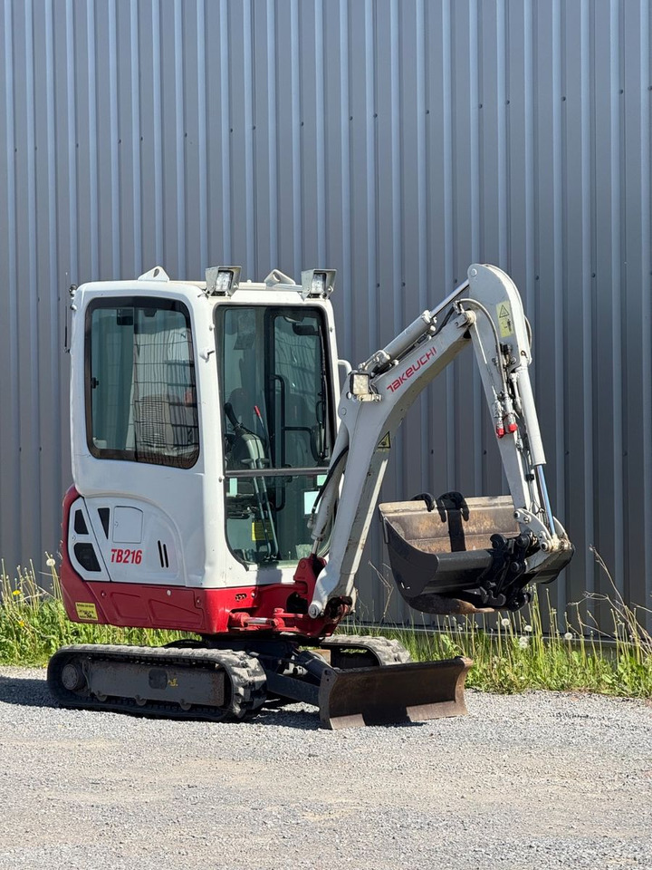 Takeuchi TB216 - Μίνι εκσκαφέας: φωτογραφία 2 Takeuchi TB216 - Μίνι εκσκαφέας: φωτογραφία 2