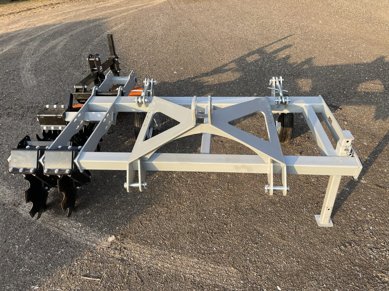 Berrypark Roll- und Fingerhacke / Orchard Weeder / Sarcleuse arboricole / Pielnik sadowniczy - Καλλιεργητής: φωτογραφία 3 Berrypark Roll- und Fingerhacke / Orchard Weeder / Sarcleuse arboricole / Pielnik sadowniczy - Καλλιεργητής: φωτογραφία 3