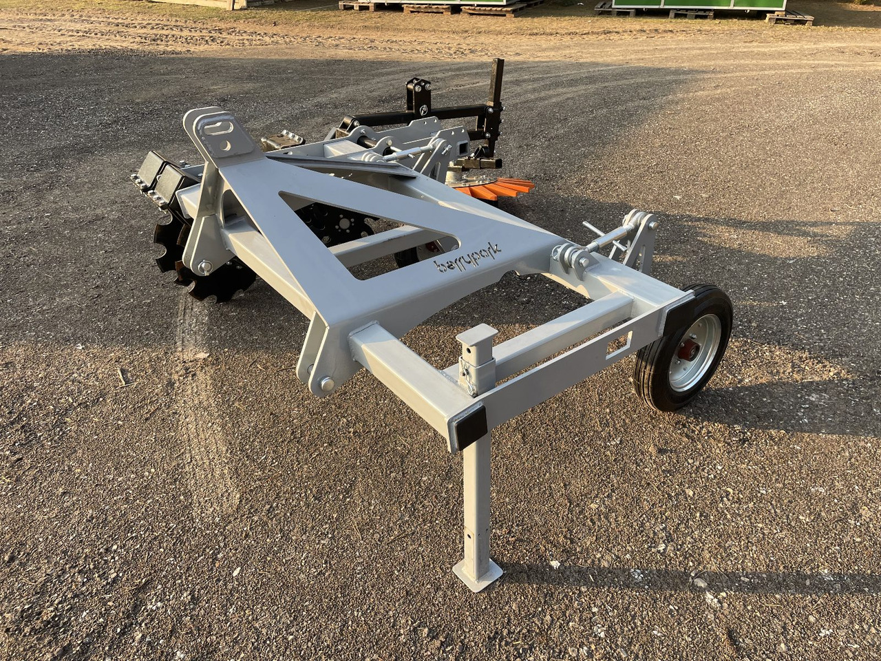 Berrypark Roll- und Fingerhacke / Orchard Weeder / Sarcleuse arboricole / Pielnik sadowniczy - Καλλιεργητής: φωτογραφία 1 Berrypark Roll- und Fingerhacke / Orchard Weeder / Sarcleuse arboricole / Pielnik sadowniczy - Καλλιεργητής: φωτογραφία 1